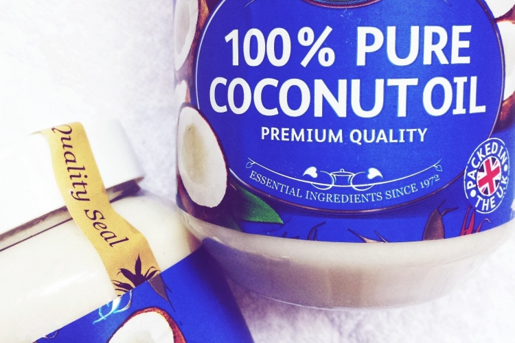 Jak stosować olej kokosowy w codziennej pielęgnacji?